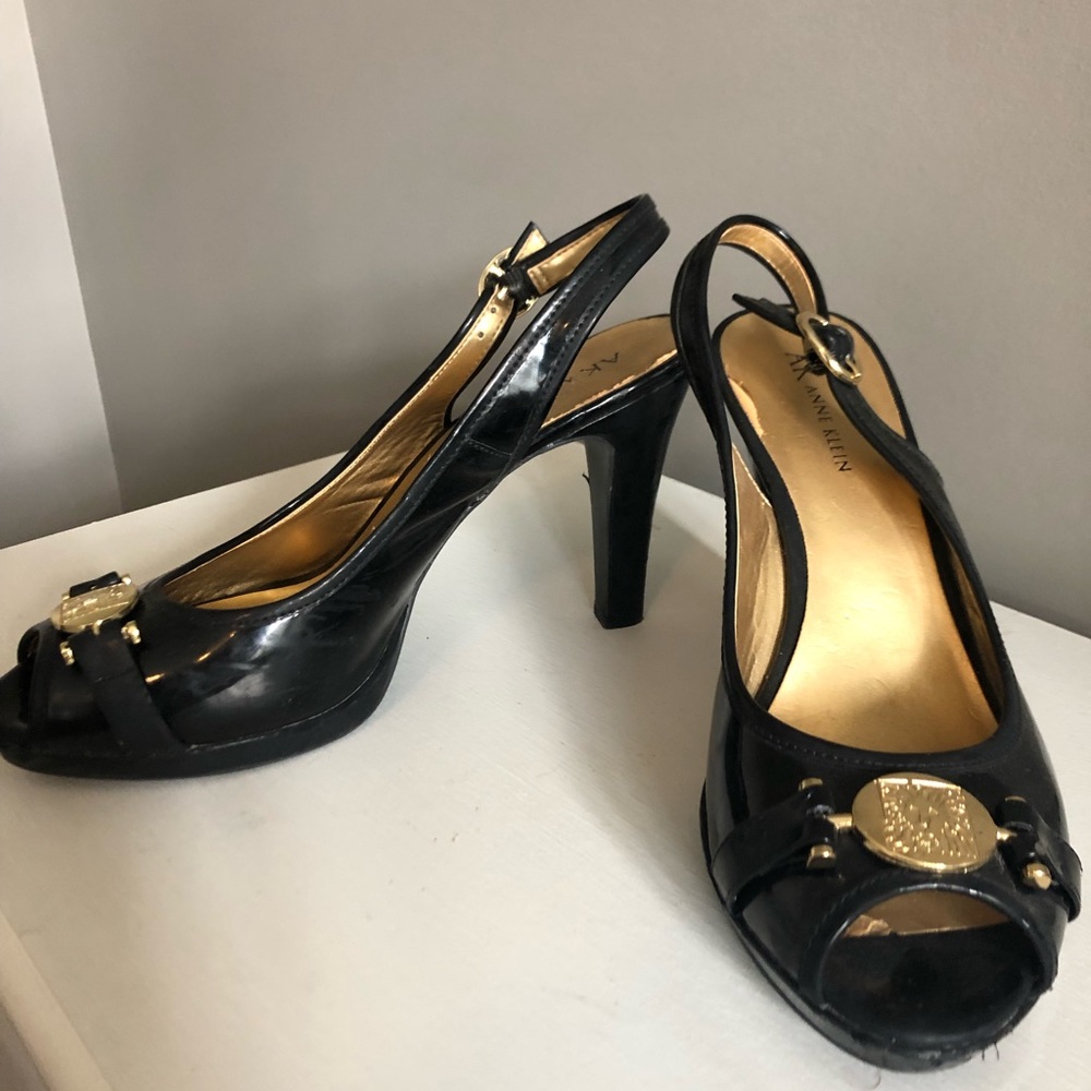 Black heels